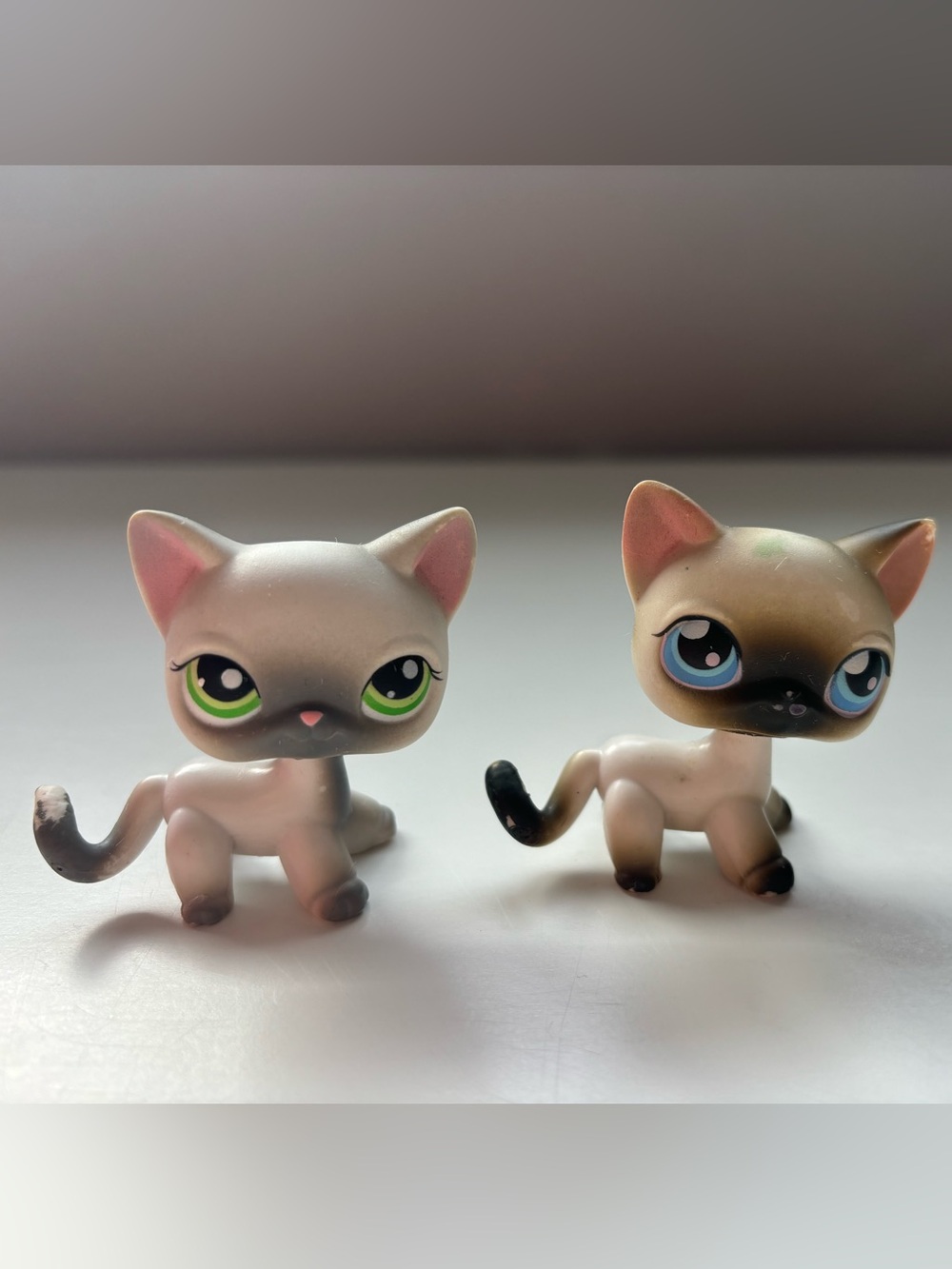 Littlest pet shop Siamese bundle #125 and #5 rare pets